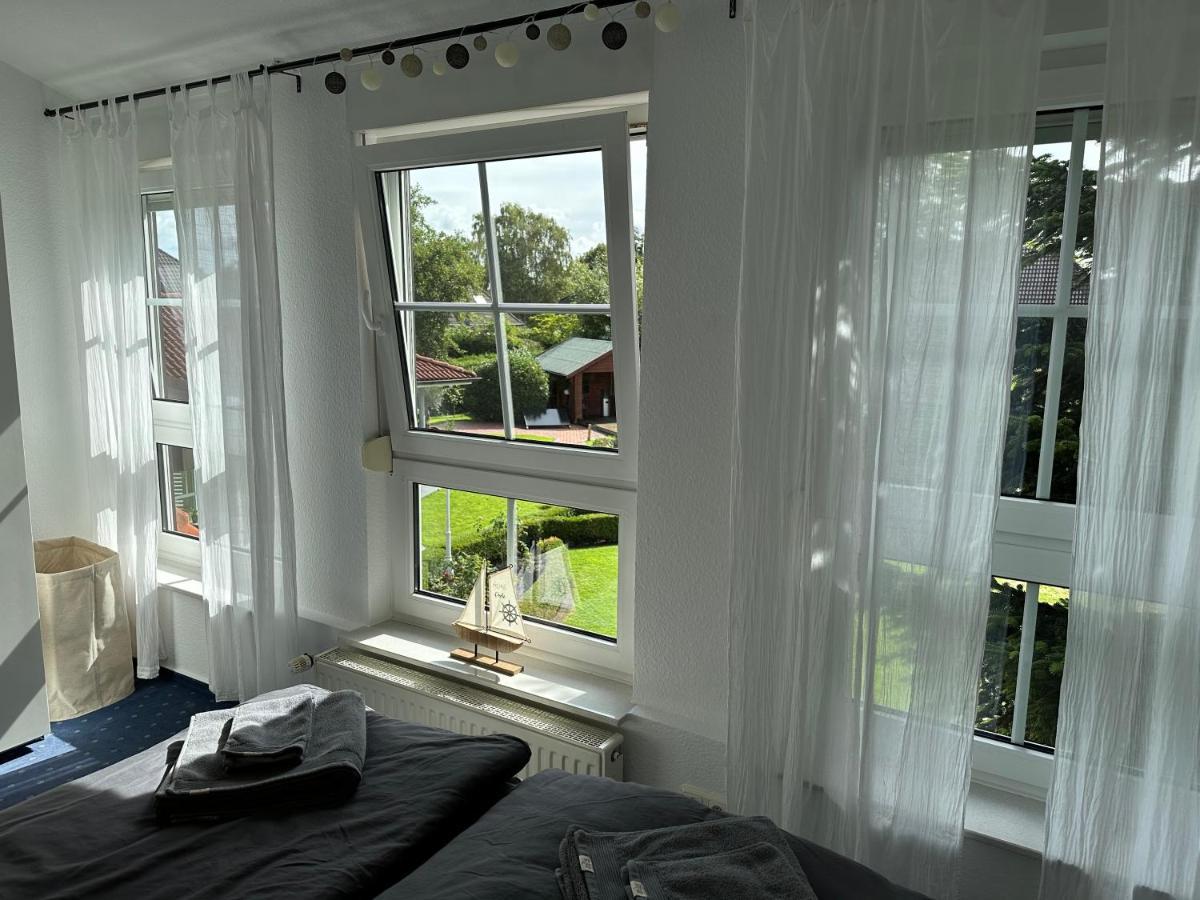 Ruhige, Kleine Ferienwohnung Schortens Luaran gambar
